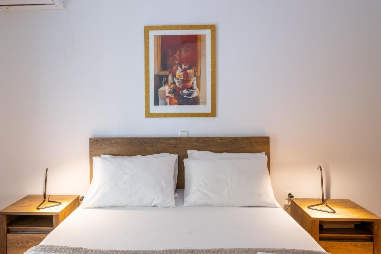 Sokos Residence, 1' Walk From Aghios Ioannis Metro Атина Екстериор снимка
