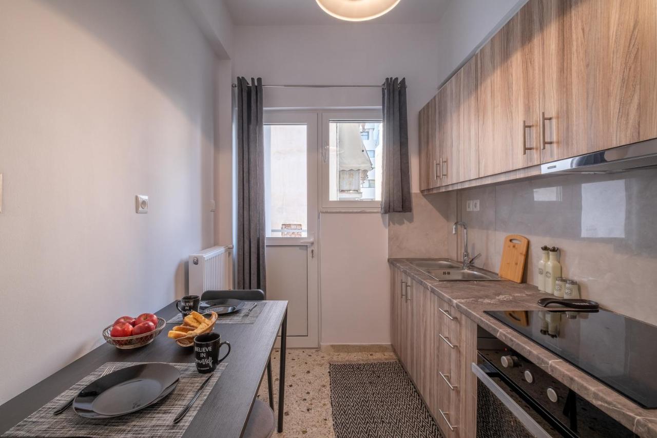 Sokos Residence, 1' Walk From Aghios Ioannis Metro Атина Екстериор снимка